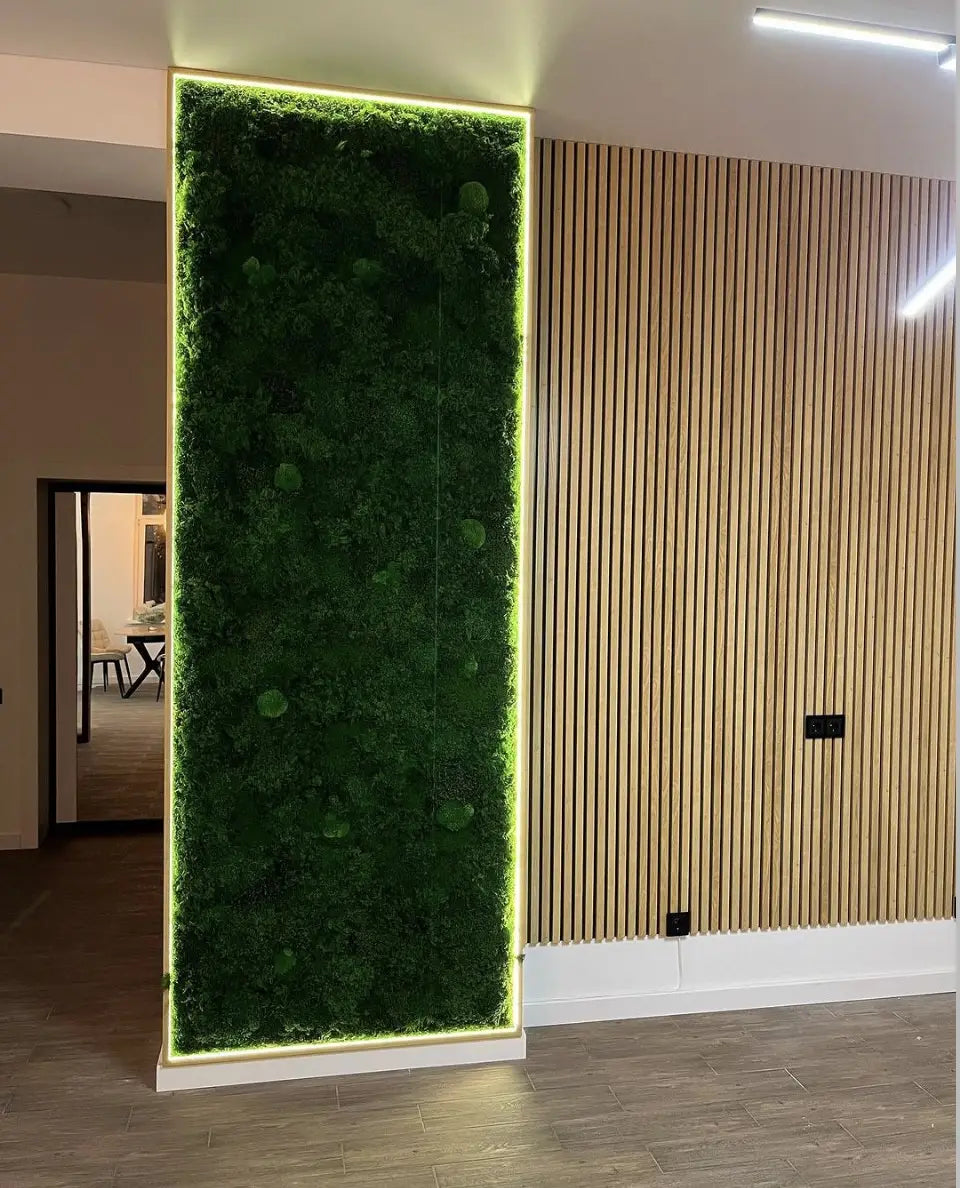 "Lushscape Panel" Preserved Moss Wall